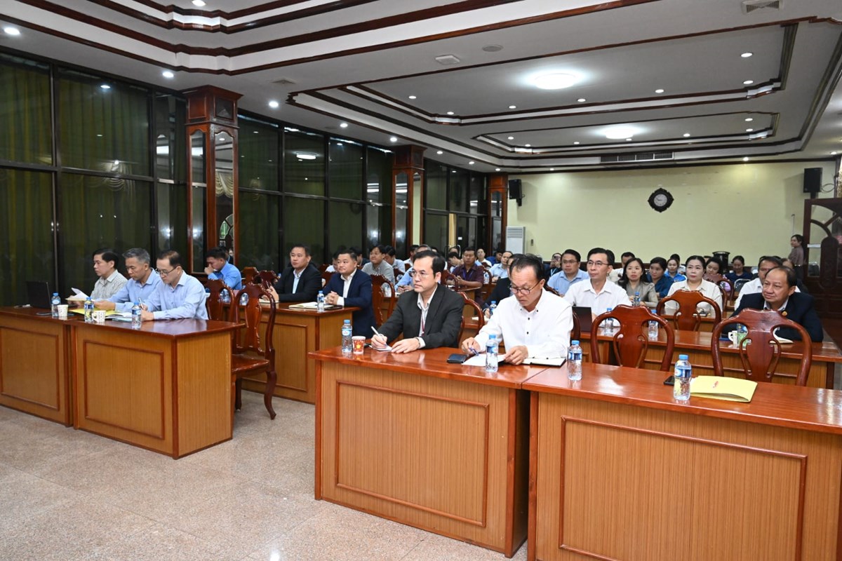 ຄຕພ ເຊື່ອມຊຶມມະຕິກອງປະຊຸມຄົບຄະນະຄັ້ງທີ 2 ຂອງສູນກາງພັກ ສະໄໝທີ XII ແລະ ຄໍາແນະນໍາ ກົດລະບຽບພັກ ປປ ລາວ image 1 ຄຕພ ເຊອມຊມມະຕກອງປະຊມຄບຄະນະຄງທ 2 ຂອງສນກາງພກ ສະໄໝທ XII ແລະ ຄາແນະນາ ກດລະບຽບພກ ປປ ລາວ - image 1