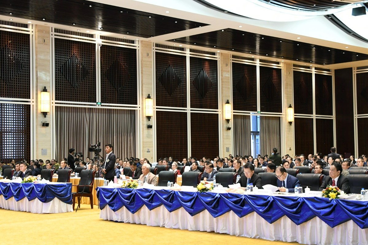 ສາມະນາເຊອມຊມເອກະສານ ເພອກະກຽມໃຫກອງປະຊມວຽກສມວນຊນທວປະເທດ ຄງທ I - image 2
