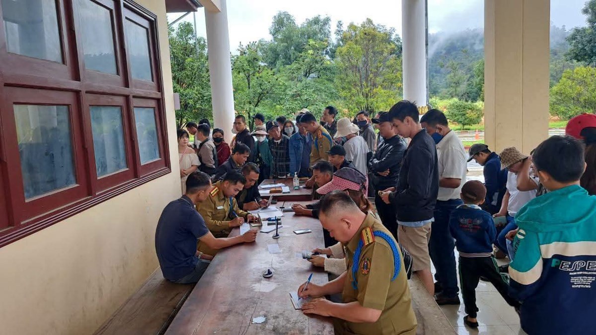 6 ເດອນຕນປ ມຄນເຂາ-ອອກຜານດານສາກນພເກອ 123,333 ຄນ - image 1