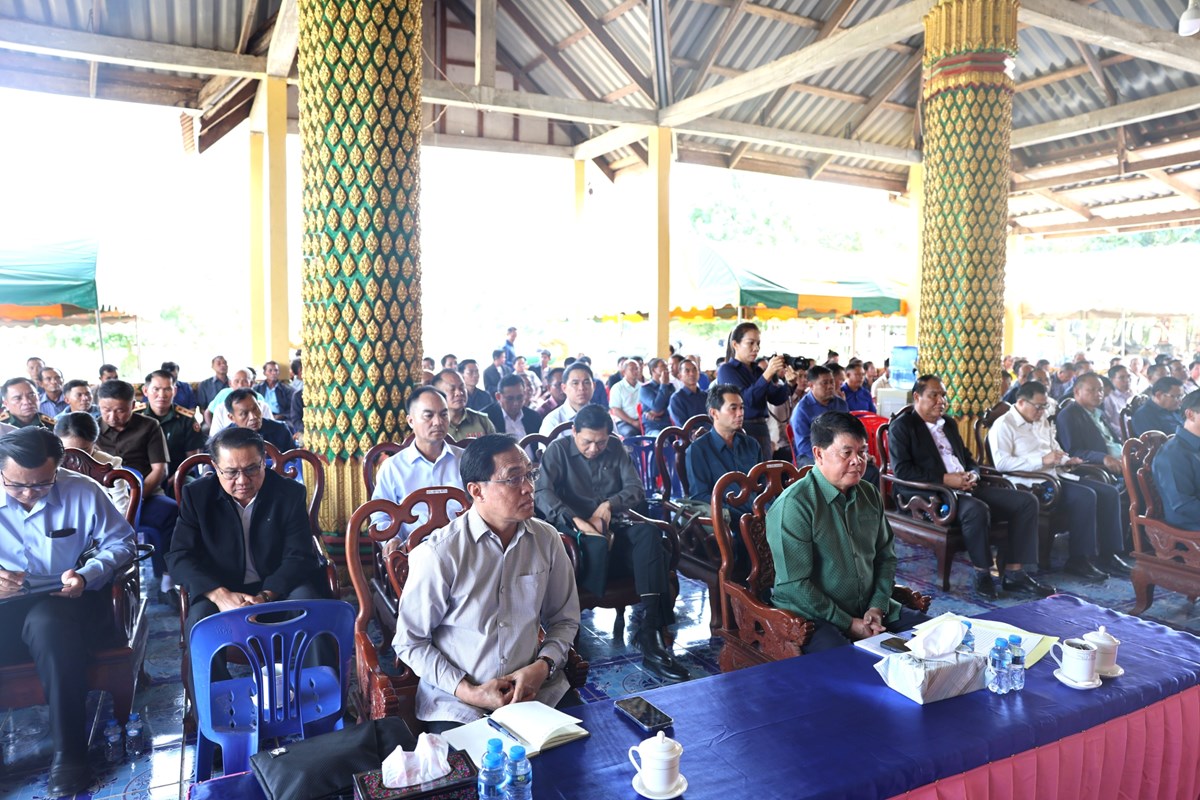 ນາຍົກລັດຖະມົນຕີຢ້ຽມຢາມ ແລະ ຊີ້ນຳວຽກງານ ຢູ່ເມືອງມະຫາໄຊ image 3 ນາຍກລດຖະມນຕຢຽມຢາມ ແລະ ຊນຳວຽກງານ ຢເມອງມະຫາໄຊ - image 3