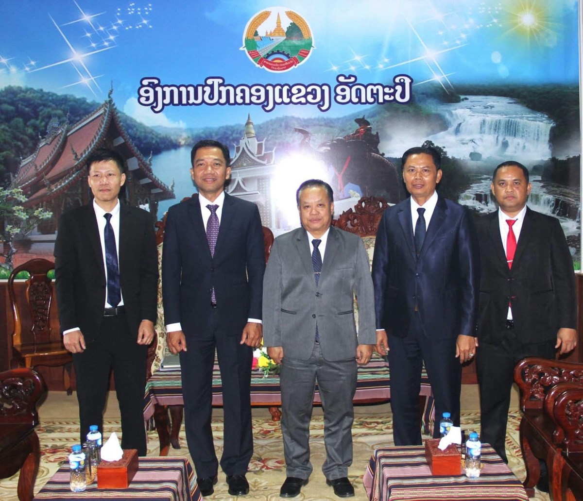 ເລຂາພກແຂວງອດຕະປ ຕອນຮບກງສນໃຫຍ ກຳປເຈຍ ປະຈຳພາກໃຕ - image 2