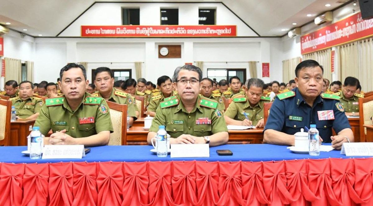ນາຍຕາຫວດຂນນາພາ-ບນຊາ ຈານວນ 29 ທານ ໄດຮບການເລອນຊນພນເອກ - image 1