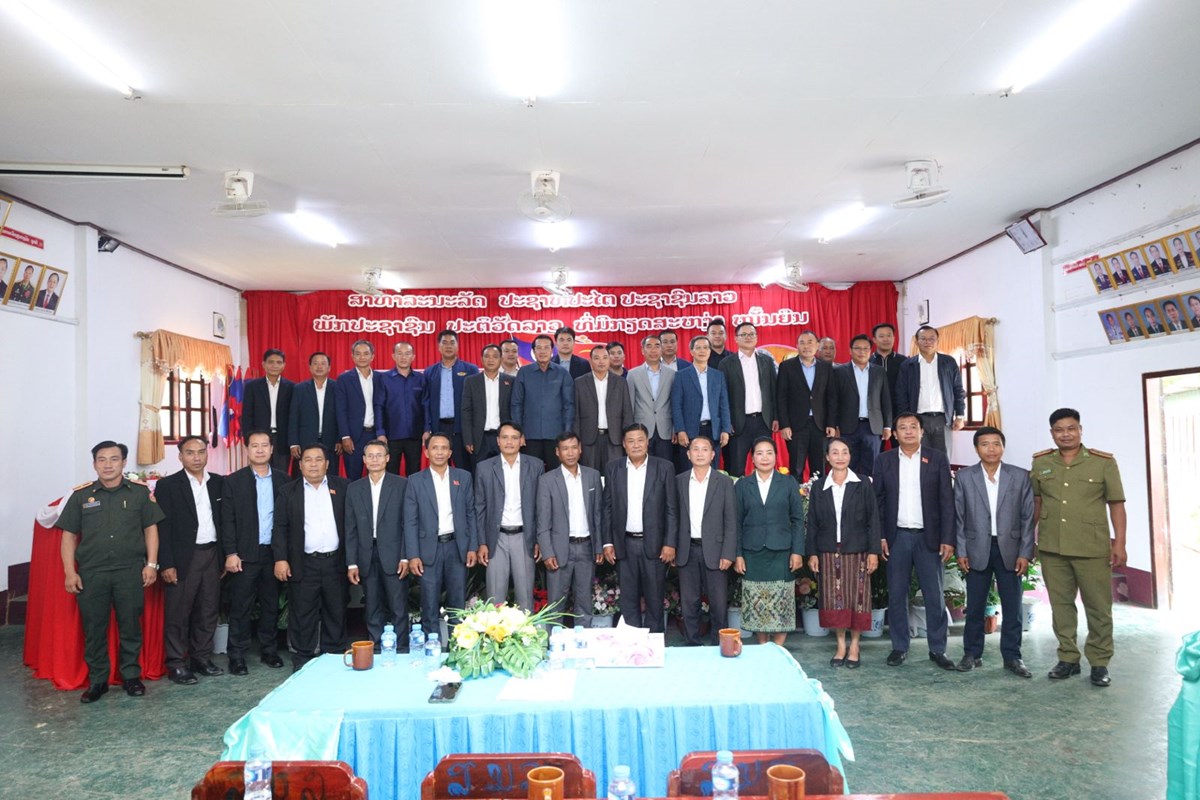 ສະຫາຍ ວນໄຊ ພອງສະຫວນ ເຄອນໄຫວຢຽມຢາມ ແລະ ເຮດວຽກຢເມອງສຳພນ - image 2