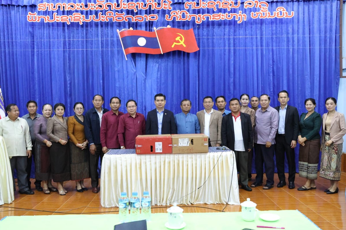 ເລຂາພັກແຂວງຄໍາມ່ວນ ເນັ້ນໃຫ້ຍົກສູງບົດບາດວຽກງານສື່ມວນຊົນ ໃນຍຸກດິຈິຕອນ image 2 ເລຂາພກແຂວງຄາມວນ ເນນໃຫຍກສງບດບາດວຽກງານສມວນຊນ ໃນຍກດຈຕອນ - image 2