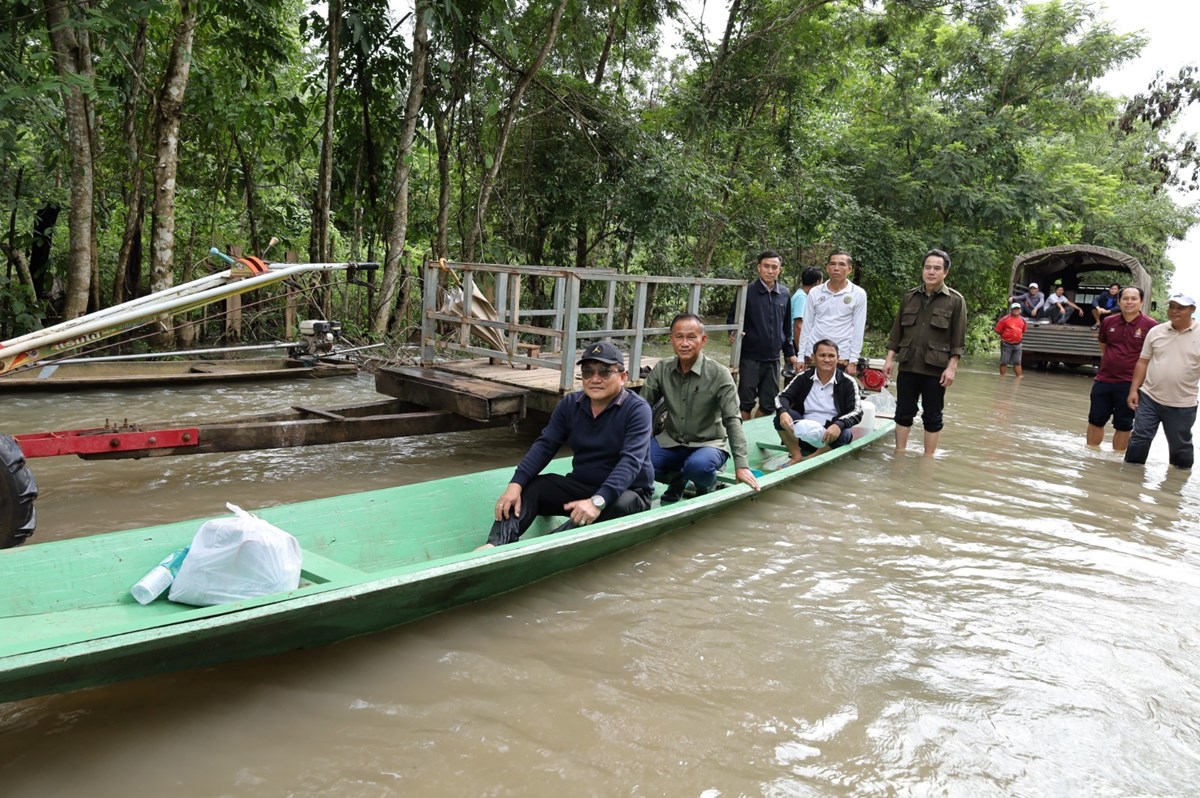 ສພຂ ຄໍາມ່ວນ ຕິດຕາມສະພາບໄພພິບັດນໍ້າຖ້ວມຢູ່ເມືອງຄູນຄໍາ image 2 ສພຂ ຄາມວນ ຕດຕາມສະພາບໄພພບດນາຖວມຢເມອງຄນຄາ - image 2