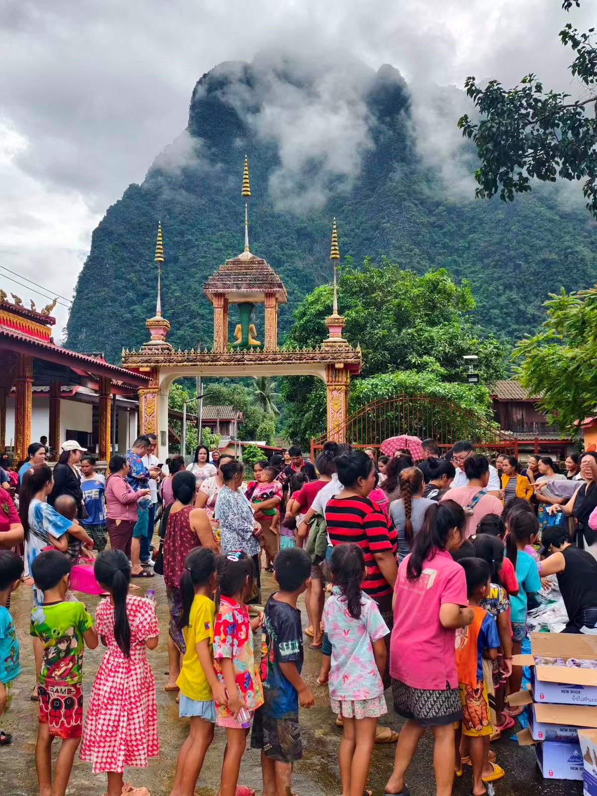 ສະມາຄົມການຮ່ວມມື ແລະ ພັດທະນາຊາວໜຸ່ມລາວ-ຈີນມອບເຄື່ອງໃຫ້ປະຊາຊົນ ເຂດຊົນນະບົດນະຄອນຫຼວງວຽງຈັນ-ວັງວຽງ image 1 ສະມາຄມການຮວມມ ແລະ ພດທະນາຊາວໜມລາວ-ຈນມອບເຄອງໃຫປະຊາຊນ ເຂດຊນນະບດນະຄອນຫວງວຽງຈນ-ວງວຽງ - image 1