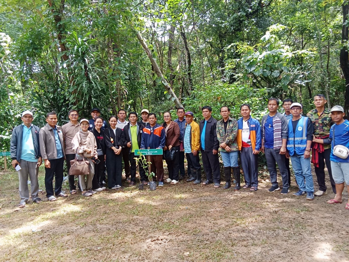 ເມືອງສຸຂຸມາເປີດສວນຢາພື້ນເມືອງຫວັງເປັນແຫຼ່ງອະນຸລັກ ແລະ ຮຽນຮູ້ image 2 ເມອງສຂມາເປດສວນຢາພນເມອງຫວງເປນແຫງອະນລກ ແລະ ຮຽນຮ - image 2