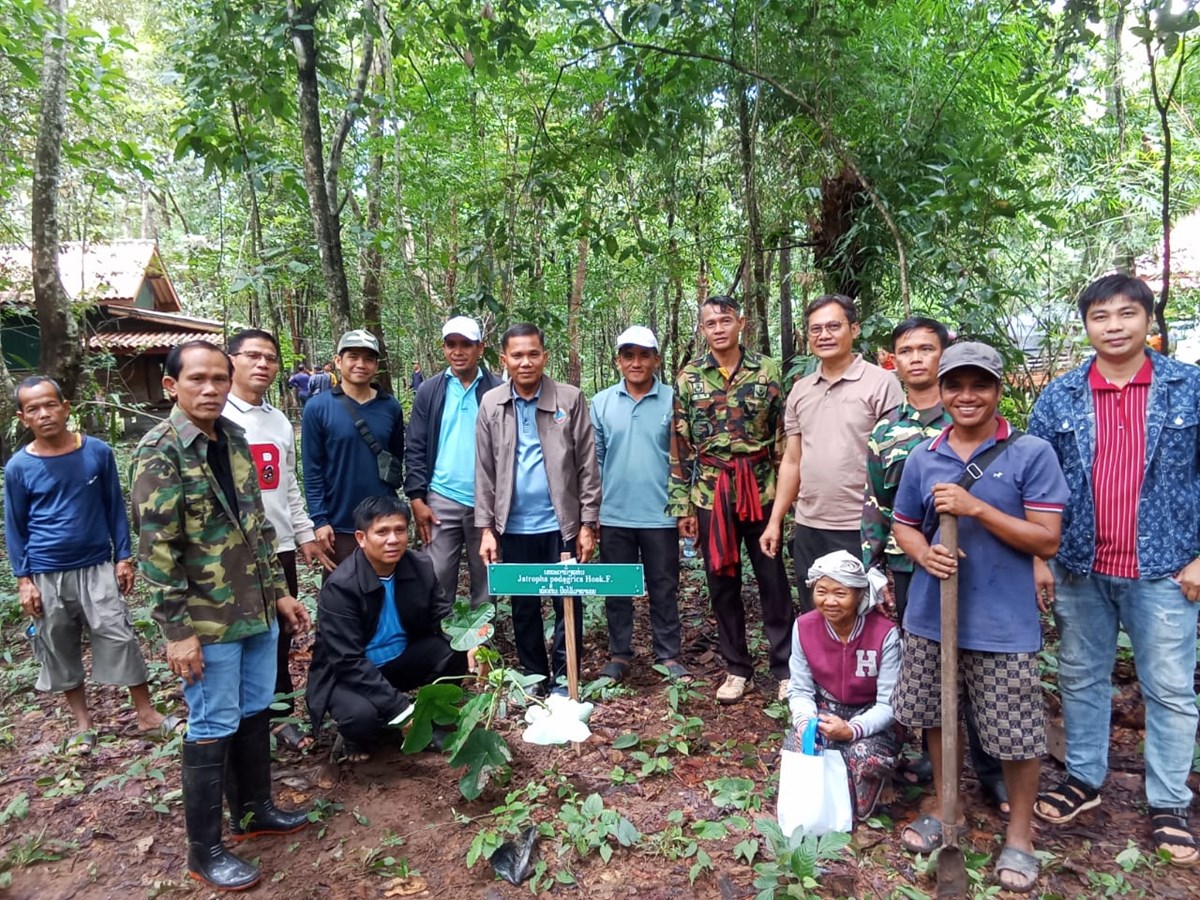 ເມືອງສຸຂຸມາເປີດສວນຢາພື້ນເມືອງຫວັງເປັນແຫຼ່ງອະນຸລັກ ແລະ ຮຽນຮູ້ image 1 ເມອງສຂມາເປດສວນຢາພນເມອງຫວງເປນແຫງອະນລກ ແລະ ຮຽນຮ - image 1