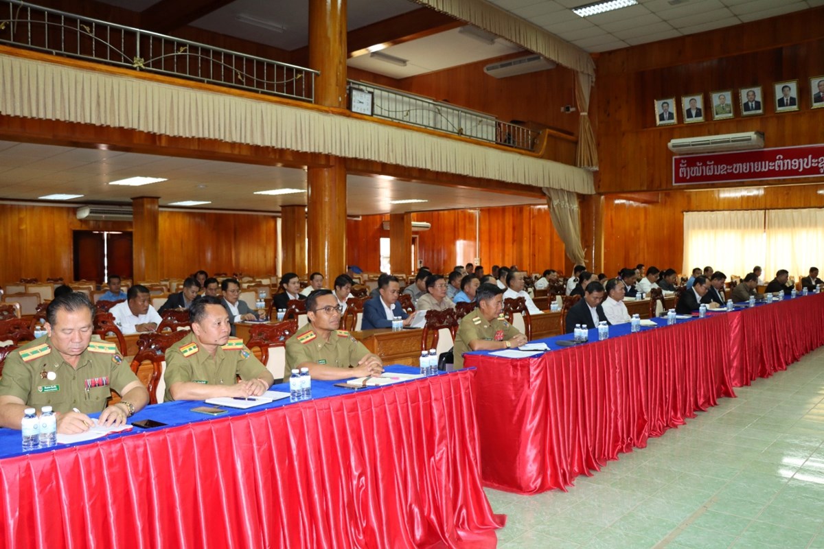 ຊຽງຂວາງເຜີຍແຜ່ເຊື່ອມຊຶມ ບັນດານິຕິກຳໃຫ້ພະນັກງານ-ພາກທຸລະກິດ image 1 ຊຽງຂວາງເຜຍແຜເຊອມຊມ ບນດານຕກຳໃຫພະນກງານ-ພາກທລະກດ - image 1