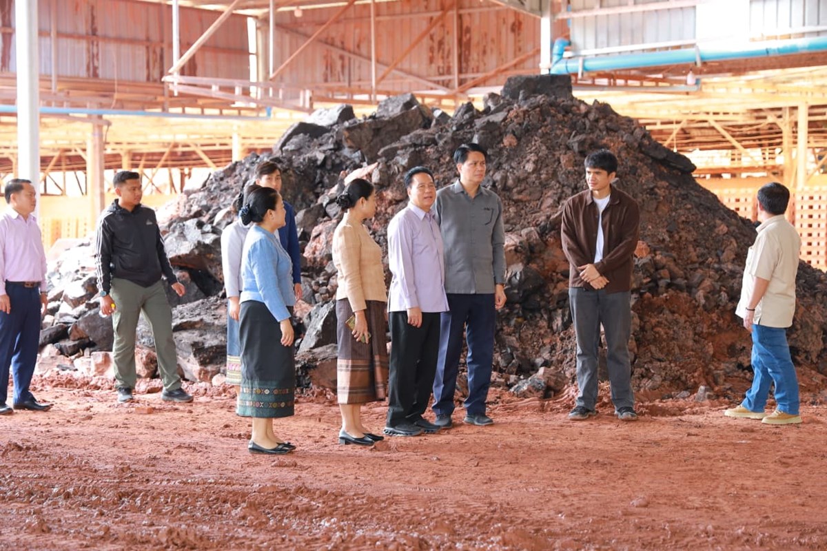 ລົງຕິດຕາມຊຸກຍູ້ ແລະ ຊ່ວຍເຫຼືອຜູ້ປະສົບໄພນໍ້າຖ້ວມ image 3 ລງຕດຕາມຊກຍ ແລະ ຊວຍເຫອຜປະສບໄພນາຖວມ - image 3