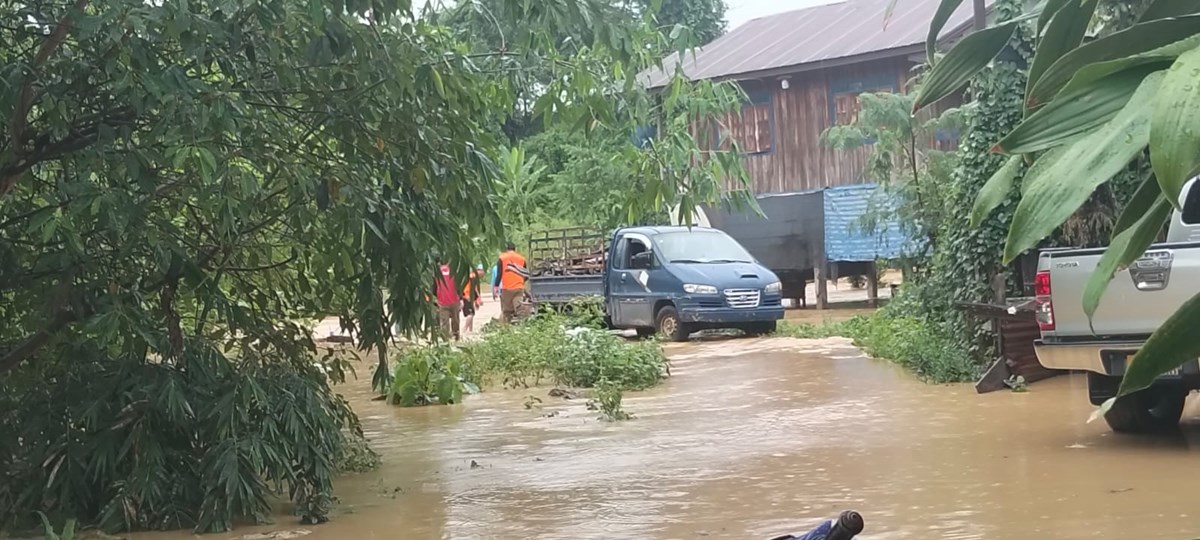 ການນຳເມອງຫມນ ຕດຕາມ-ເຝາລະວງສະພາບໄພນຳຖວມ - image 2