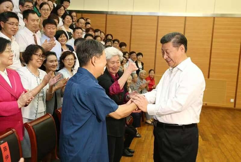 ບຸນຄຸນຂອງຄູຈະບໍ່ມີວັນລືມຕະຫຼອດການ image 1 ບນຄນຂອງຄຈະບມວນລມຕະຫອດການ - image 1