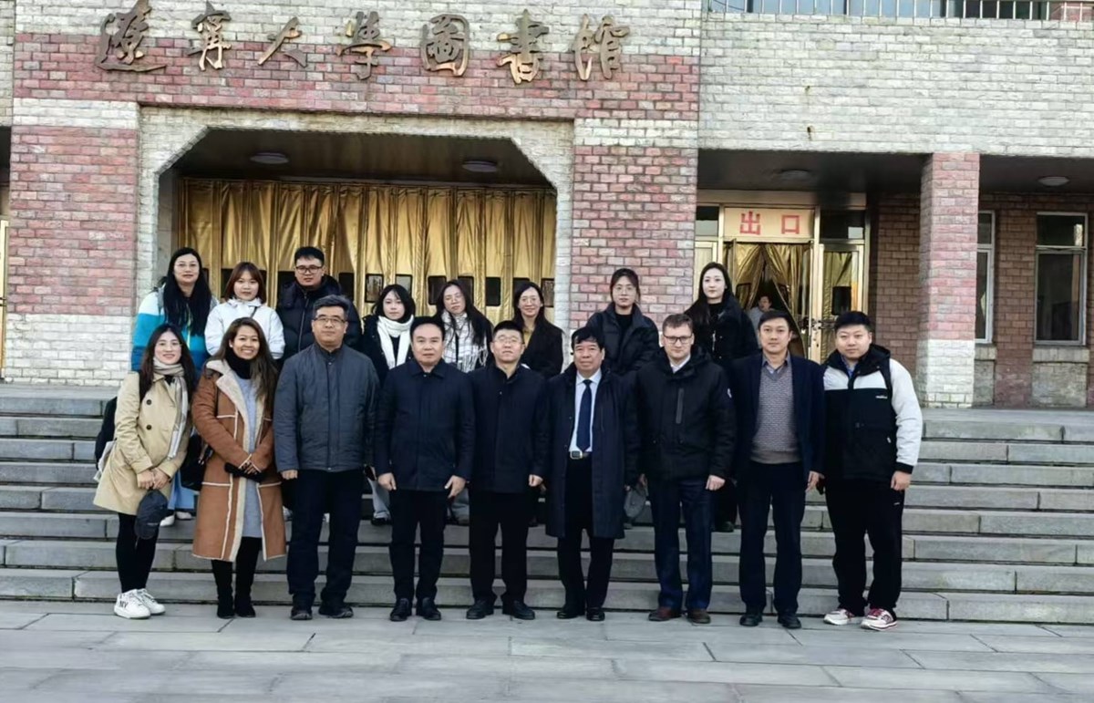 ສົ່ງເສີມຄູ່ຮ່ວມຊາຕາກໍາ ລາວ-ຈີນ ໃນຍຸກໃໝ່ ໃຫ້ກ້າວສູ່ລະດັບສູງໃໝ່ ຢ່າງບໍ່ຢຸດຢັ້ງ image 1 ສງເສມຄຮວມຊາຕາກາ ລາວ-ຈນ ໃນຍກໃໝ ໃຫກາວສລະດບສງໃໝ ຢາງບຢດຢງ - image 1