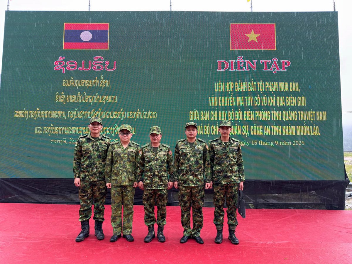 ຊອມຮບຮວມ ຈບກມອາຊະຍາກາ ຊ-ຂາຍຂນສງຢາເສດຕດຂາມຊາຍແດນ ລາວ-ຫວຽດນາມ - image 2