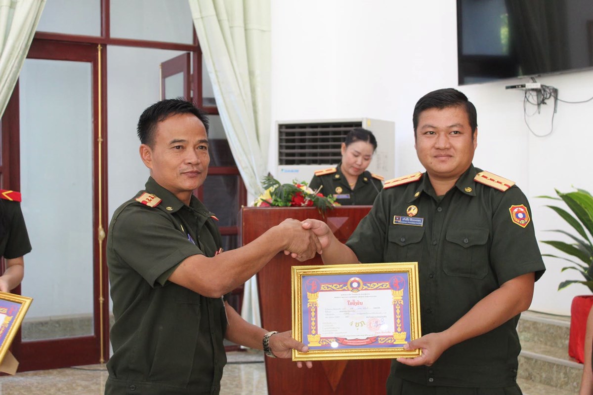 ສະຫບວຽກງານຂະບວນການ ແລະ ມອບນາມມະຍດຊາວໜມ 4 ບກ - image 2