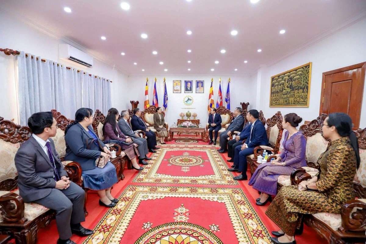 ລາວ-ກາປເຈຍ ສະຫອງວນສາງຕງສາຍພວພນການທດ ຄບຮອບ 70 ປ - image 2