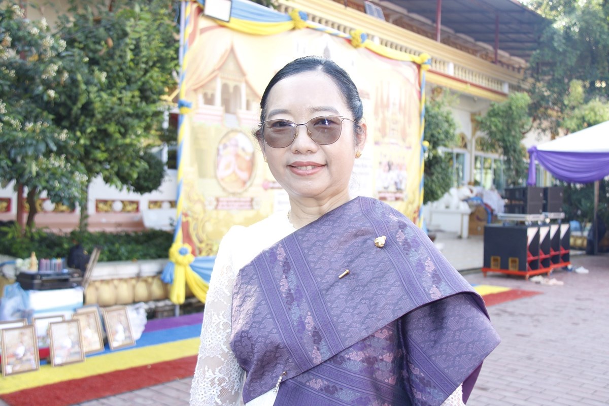 ການນາ ນວ ຮວມໃສບາດໃນງານບນອອກພນສາປະວລະນາ ທວດອງຕວຣະມະຫາວຫານ - image 3