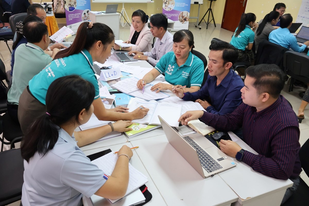 ສສກສົ່ງເສີມການສະໜັບສະໜູນຄູ ເນັ້ນໃສ່ການນຳພາໃນຂັ້ນທ້ອງຖິ່ນ image 2 ສສກສງເສມການສະໜບສະໜນຄ ເນນໃສການນຳພາໃນຂນທອງຖນ - image 2