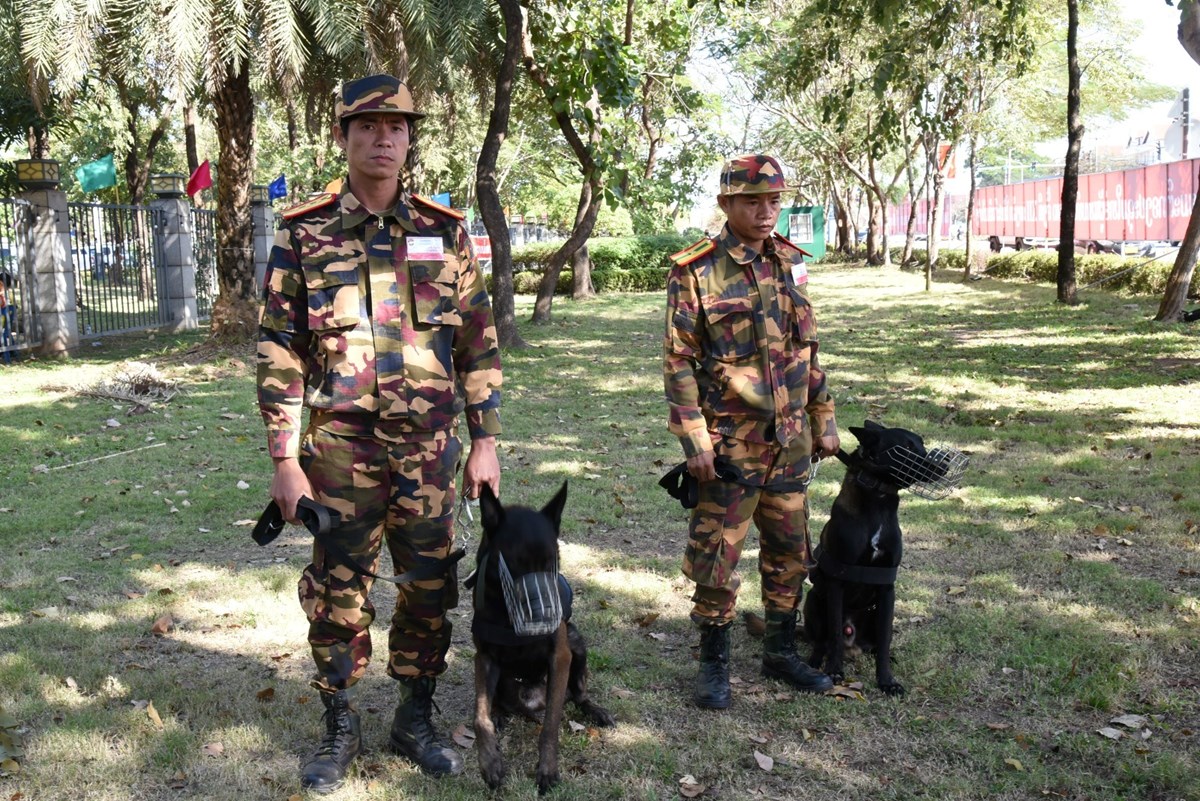 ເຈາໜາທຕາຫວດໝາວຊາສະເພາະ ເອາໃຈໃສປອງກນກອງປະຊມໃຫຍຜແທນທວປະເທດ ຄງທ XII ຂອງພກ - image 2