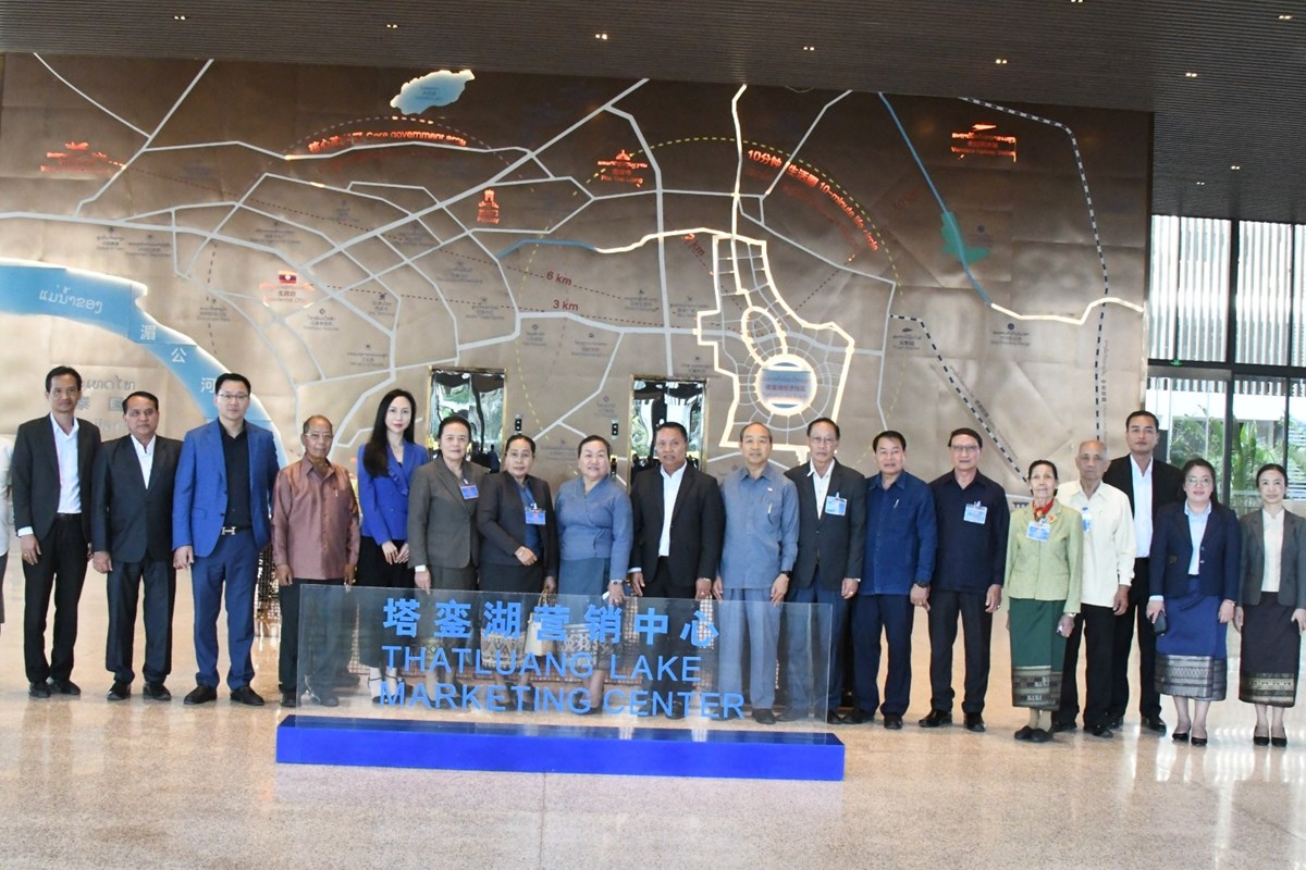 ແຂກ​ຖກ​ເຊນ ກອງປະຊມໃຫຍ ຄງທ XII ຂອງ​ພກ ຢຽມຢາມເຂດເສດຖະກດ ນວ - image 1