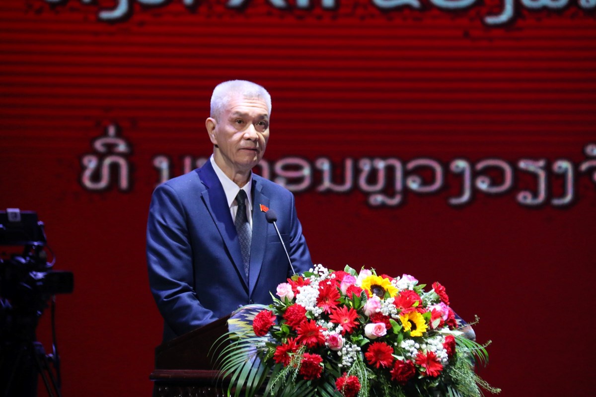 ໂຮມຊຸມນຸມຊົມເຊີຍຜົນສຳເລັດກອງປະຊຸມໃຫຍ່ຜູ້ແທນທົ່ວປະເທດ ຄັ້ງທີ XII ຂອງພັກ image 1 ໂຮມຊມນມຊມເຊຍຜນສຳເລດກອງປະຊມໃຫຍຜແທນທວປະເທດ ຄງທ XII ຂອງພກ - image 1