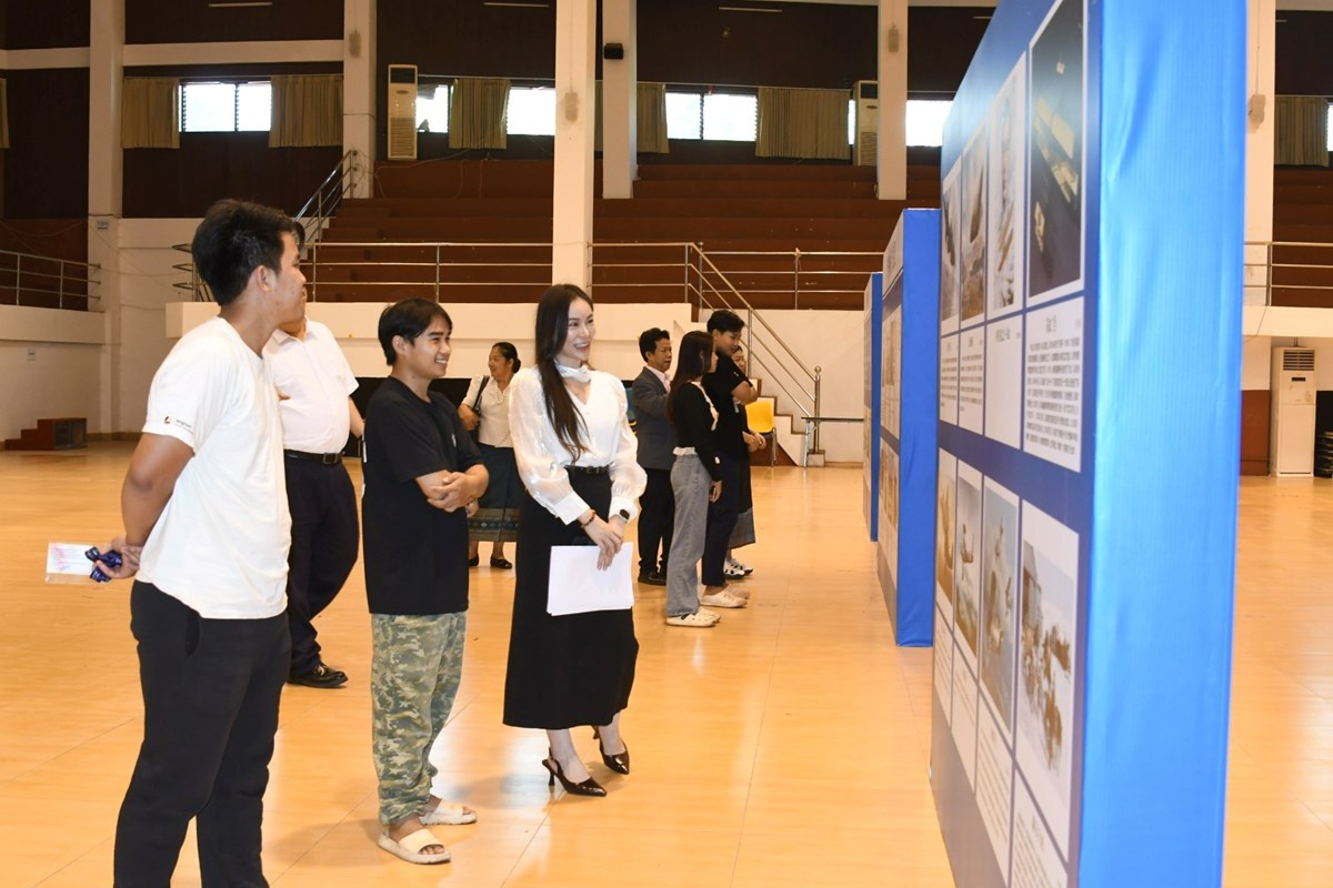 ນທດສະການຮບວາດວຊາການການບນ - image 1