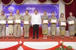 ສົກຮຽນ 2025-2026 ເມືອງຫາດຊາຍຟອງ ມີນັກຮຽນທີ່ສອບເສັງໄດ້ໃປະກາດສະນີຍະບັດແດງ 22 ຄົນ
