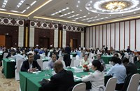 ຫາລືການນຳໃຊ້ສື່ການຮຽນການສອນຝຶກເວົ້າພາສາລາວ