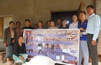 ຄະນະກໍາມະການຄຸ້ມຄອງໄພພິບັດຂັ້ນແຂວງ ມອບເຂົ້າສານໃຫ້ຄະນະກໍາມະການຄຸ້ມຄອງໄພພິບັດເມືອງຫຼວງນໍ້າທາ