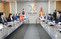 ທ່ານ ເລືອງເກື່ອງ ພົບປະສົນທະນາກັບທ່ານປະທານາທິບໍດີ ສ ເກົາຫຼີ