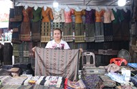 ຊ່ວຍກັນສົ່ງເສີມສິ້ນໄໝມ້ອນຊໍາເໜືອ ຜະລິດຕະພັນຂອງຊາວແຂວງຫົວພັນ