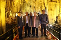 ອະດີດຮອງນາຍົກລັດຖະມົນຕີ ຢ້ຽມຊົມສະຖານທີ່ທ່ອງທ່ຽວ ບຶງໜອງເທົາ ແລະ ຖໍ້າປາເຊືອມ