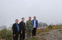 ອະດິດຮອງນາຍົກລັດຖະມົນຕີ ພ້ອມດ້ວຍການນໍາແຂວງໄຊສົມບູນຂຶ້ນພິຊິດຈອມພູເບ້ຍ