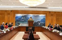 ຄະນະສັນຕິພາບ ແລະ ສາມັກຄີ ຂອງ ລາວ ແລະ ຫວຽດນາມ ພົບປະສອງຝ່າຍ