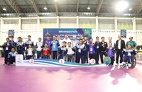 ສະຫວັນນະເຂດຍາດໄດ້ 8 ຫຼຽນຄໍາ ກິລາຍົກນໍ້າໜັກຄົນພິການ