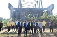 ລັດຖະມົນຕີ ກະຊວງ ຍທຂ ຊຸກຍູ້ການກໍ່ສ້າງຂົວຂ້າມນ້ຳເຊໂດນ