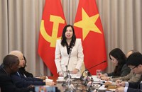 ສື່ມວນຊົນຕ່າງປະເທດເຂົ້າພົບຮອງລັດຖະມົນຕີກະຊວງການຕ່າງປະເທດ ສສ ຫວຽດນາມ 