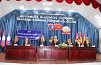 ຜູ້ສະໝັກ ສສ ນວ ລົງພົບປະຫາສຽງ ທີ່ກົມໃຫຍ່ຕໍາຫຼວດ