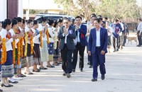 ຜູ້ສະໜັກ ສສຊ ຊຸດທີ X ເຂດ 12 ສືບຕໍ່ຫາສຽງຢູ່ເມືອງໄຊບົວທອງ