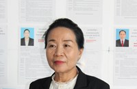 ຂ້າພະເຈົ້າມີຄວາມພ້ອມ ເຮັດໜ້າທີ່ເປັນຂົວຕໍ່ ລະຫວ່າງຂັ້ນລຸ່ມກັບຂັ້ນເທິງ