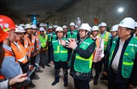 ທ່ານ ຟ້າມມິງຈິງ ​ກຳ​ນົດການກໍ່​ສ້າງ​ເສັ້ນ​ທາງ​ລົດ​ໄຟ​ຕົວ​ເມືອງ​ຕ້ອງ​ມີ​ວິ​ໄສ​ທັດ​ກວ່າ 100 ປີ