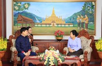 ປະທານ ສສຍລ ຕ້ອນຮັບຫົວໜ້າສູນວັດທະນະທໍາຈີນອວຍພອນໂອກາດວັນແມ່ຍິງສາກົນ