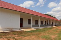 ສະພານັກຮຽນ ໂຮງຮຽນນາໆຊາດອົດສຕາລີມອບຕຽງນອນຄົນເຈັບໃຫ້ເມືອງບໍ່ແຕນ