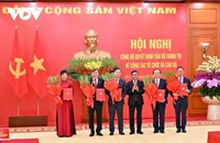 ຫວຽດນາມ ປະກາດຂໍ້ຕົກລົງຂອງກົມການເມືອງກ່ຽວກັບວຽກງານຈັດຕັ້ງ ແລະ ພະນັກງານ 5 ອົງການ