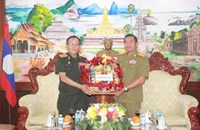 ຄະນະນຳກອງພົນທີ 5 ເຂົ້າອວຍພອນ ຄະນະນຳ ກອງບັນຊາການ ປກສ ແຂວງຈໍາປາສັກ