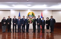 ທ່ານ ທອງສະຫວັນ ພົມວິຫານ ຕ້ອນຮັບບັນດາທູດອາຊຽນ ປະຈໍາ ສປປ ລາວ