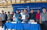 ມອບ-ຮັບໂຄງການກໍ່ສ້າງສ້ອມແປງ ຍົກລະດັບເສັ້ນທາງຜັງບ້ານນໍ້າເຕົ່າ