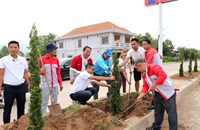 ລະມາມ ເປີດຂະບວນການປູກຕົ້ນໄມ້ ເນື່ອງໃນວັນປູກຕົ້ນໄມ້ແຫ່ງຊາດ