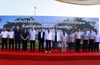 ນາຍົກລັດຖະມົນຕີ ຮ່ວມປູກຕົ້ນໄມ້ຢູ່ເຂດເສດຖະກິດພິເສດບຶງທາດຫຼວງ