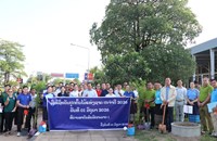 ດ່ານສາກົນຂົວມິດຕະພາບ 1 ປູກດອກໄມ້ປະດັບ ໃນ​ໂອ​ກາດ​ວັນ​ປູກ​ຕົ້ນ​ໄມ້​ແຫ່ງ​ຊາດ